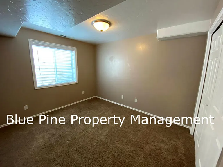 3904 E Lorna Ave — Photo 14