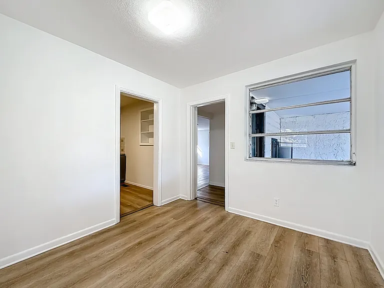 5330 Quan Dr — Photo 11