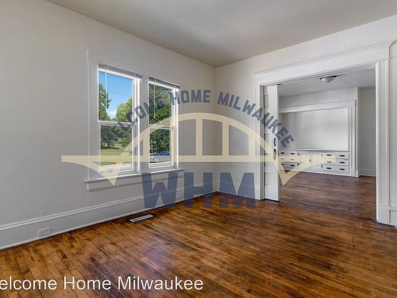 3rd image of 3948 W Galena St #6972671
