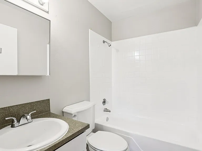 PARK PLACE APARTMENTS - YOUR HOME IS HERE! - UP TO 6 WEEKS FREE! PLUS $99 OAC MOVE-IN SPECIAL! — Photo 26