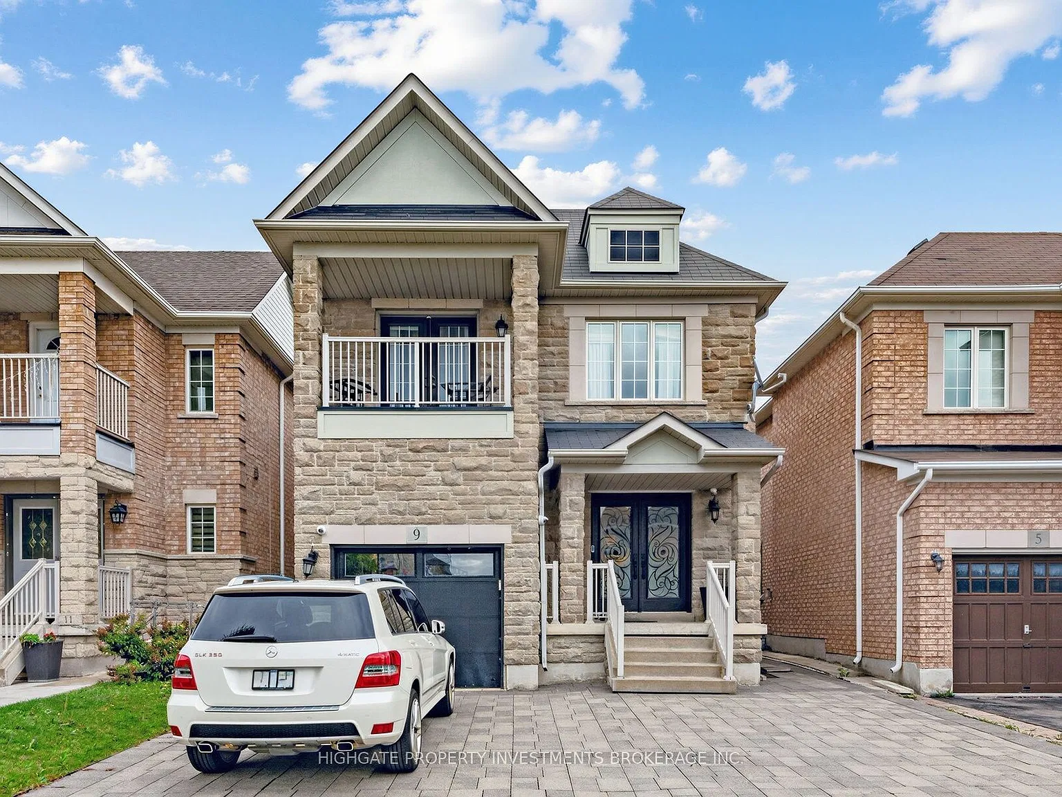 4 bed, $4,299 — Photo 2