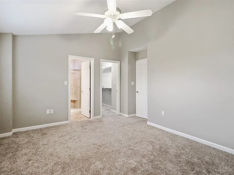10550 Cherry Grove Ct — Photo 10