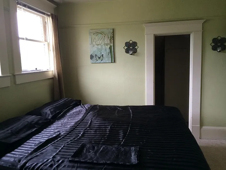 Large Bedroom with walk-in closet