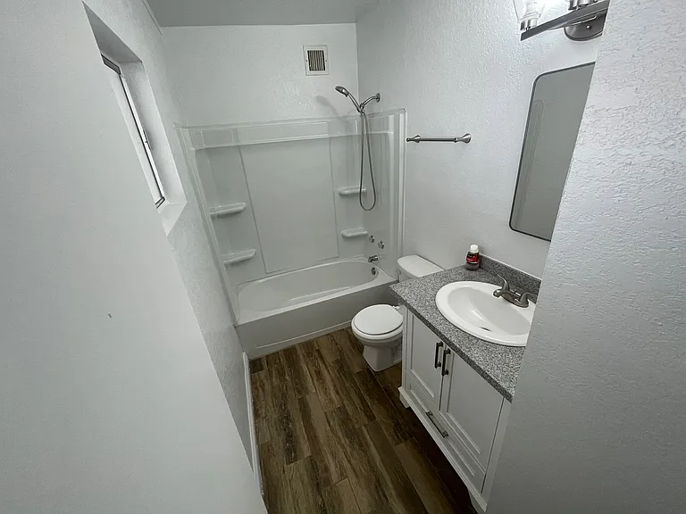 5055 Blanton Dr — Photo 25