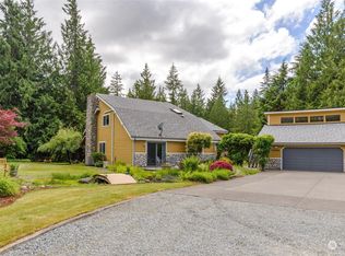20004 230th Ave E, Orting, WA 98360