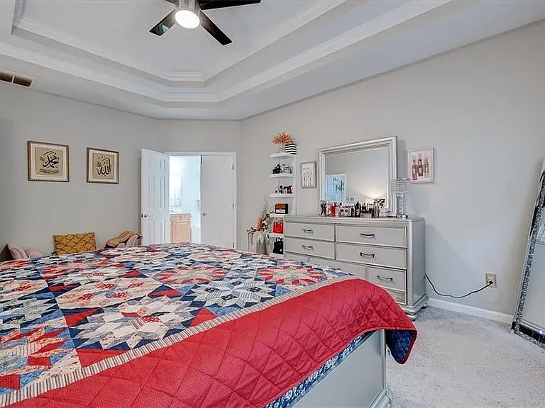 380 Simonton Crest Dr — Photo 25