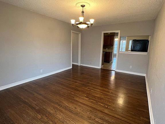 4th image of 7471 Widgeon Ave