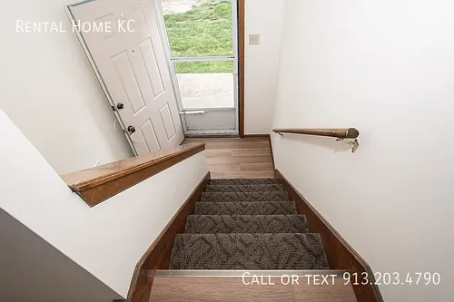 4813 Woodward St — Photo 8