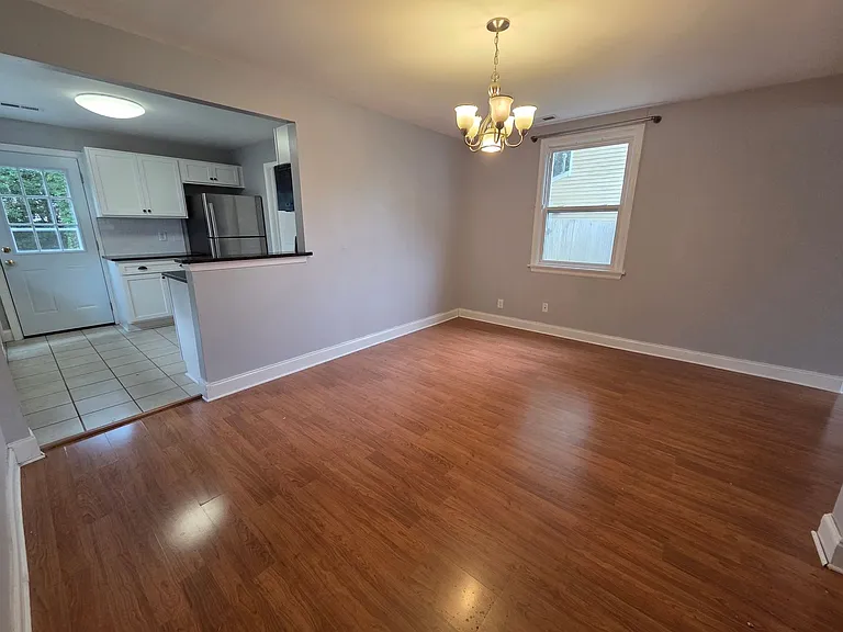 7405 Yorktown Dr — Photo 7