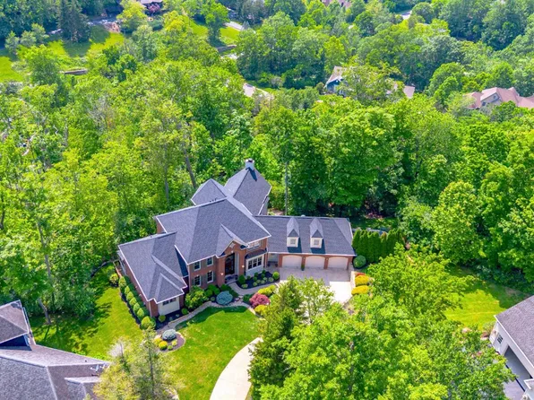 1298 Mistymeadow Ln, Cincinnati, OH 45230