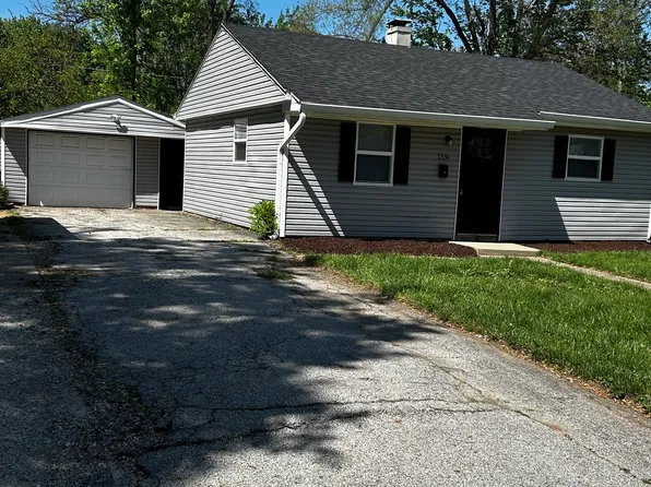 7334 Westchester Dr, Indianapolis, IN 46226