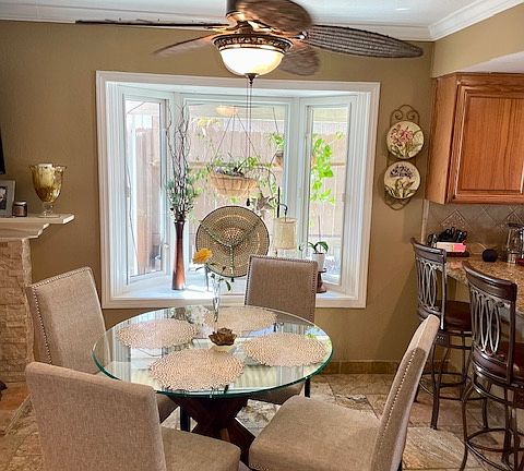 Small dining table off kitchen