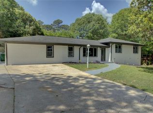 3329 Irish Ln, Decatur, GA 30032