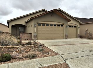 10905 Calandrias St NW, Albuquerque, NM 87114