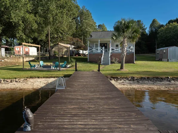 125 Mitchum Dr, Ninety Six, SC 29666