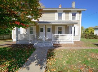 32 School St #B, Somers, CT 06071