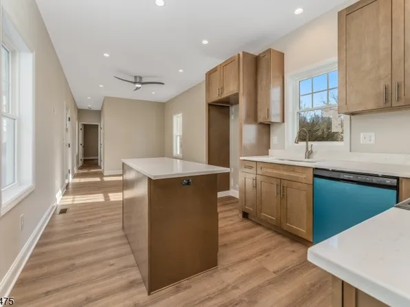 48 Northwood Dr, High Bridge Boro, NJ 08829