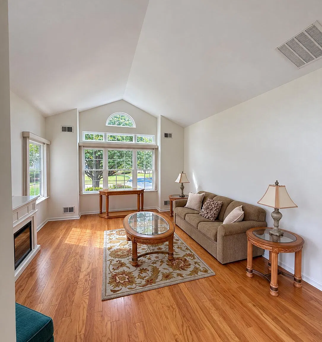 3 bed, 2434 sqft, $3,250 — Photo 4