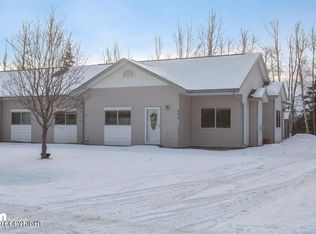 250 W Fallen Leaf Cir, Wasilla, AK 99654