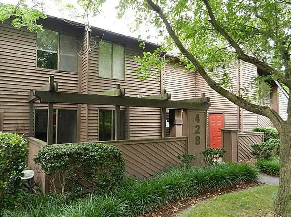 428 Abbotsleigh Ct, Virginia Beach, VA 23452