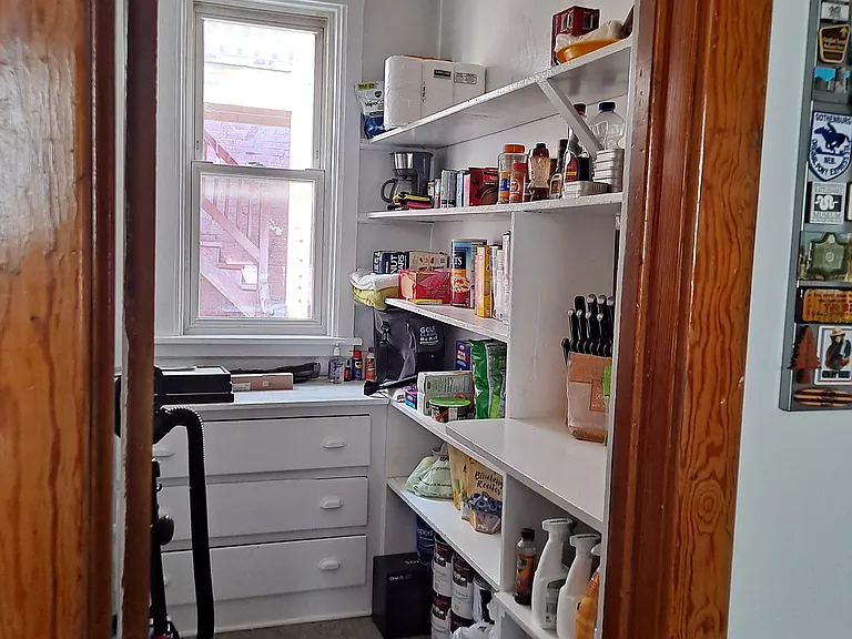 2254 W Addison St #2 — Photo 13