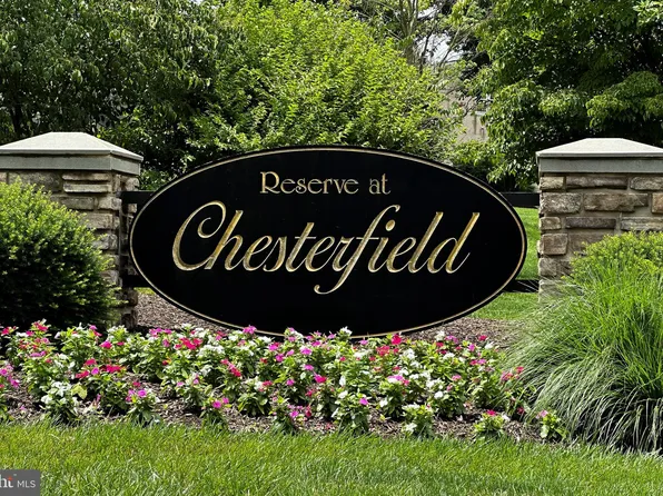 1804 Newmarket Ct, West Chester, PA 19382