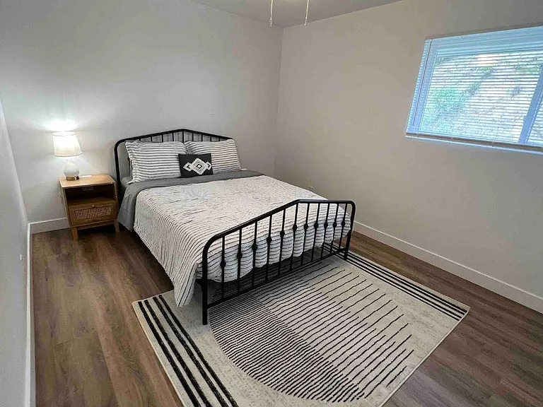173 N Kalorama St — Photo 2