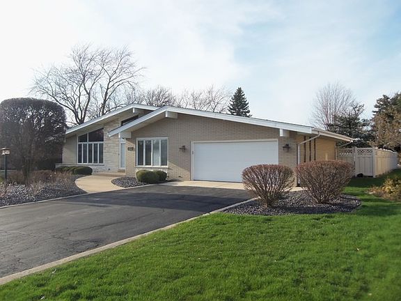 4th image of 6702 W Wyandot Dr