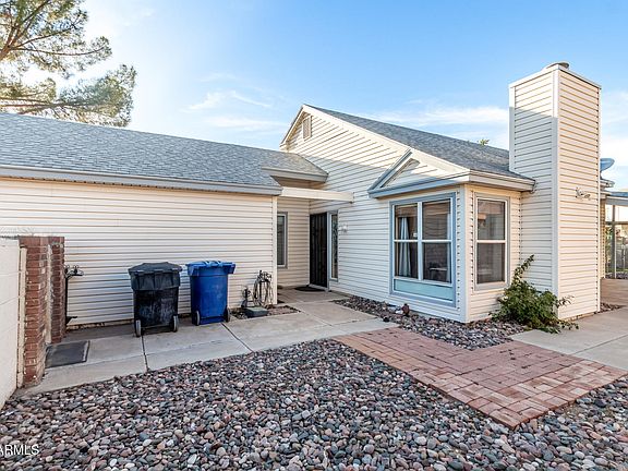 5th image of 814 E ROCKWELL Drive