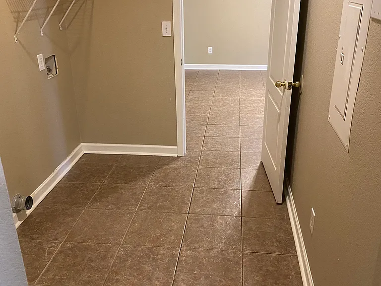 149 Bledsoe Cir #A — Photo 7