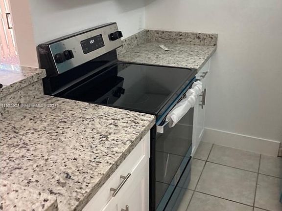 4th image of 8 Crossings Cir APT C