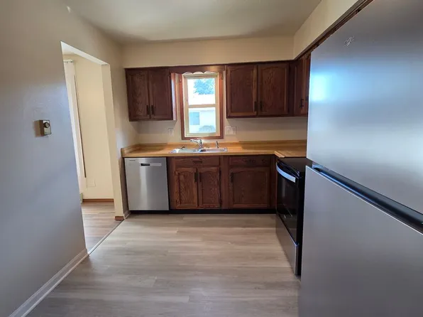 Boxwood Dr. 6012, 6012 Boxwood Dr APT 4, Rockford, IL 61114