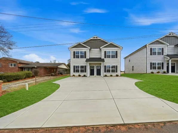 1331 33rd St SE, Conover, NC 28613