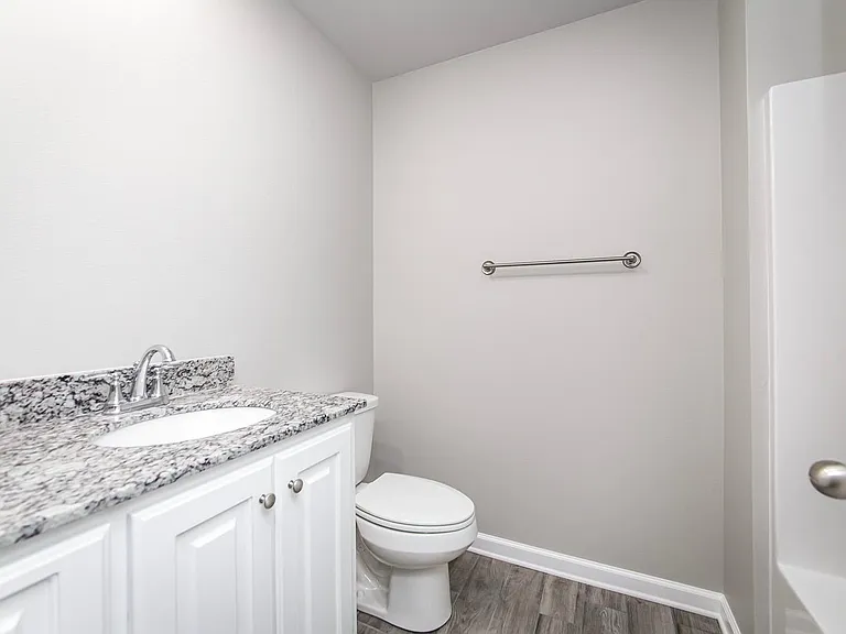109 Elm St #5 — Photo 10