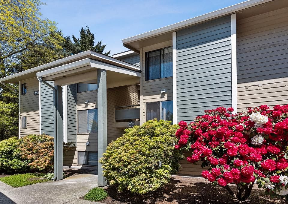 New Exterior Photo