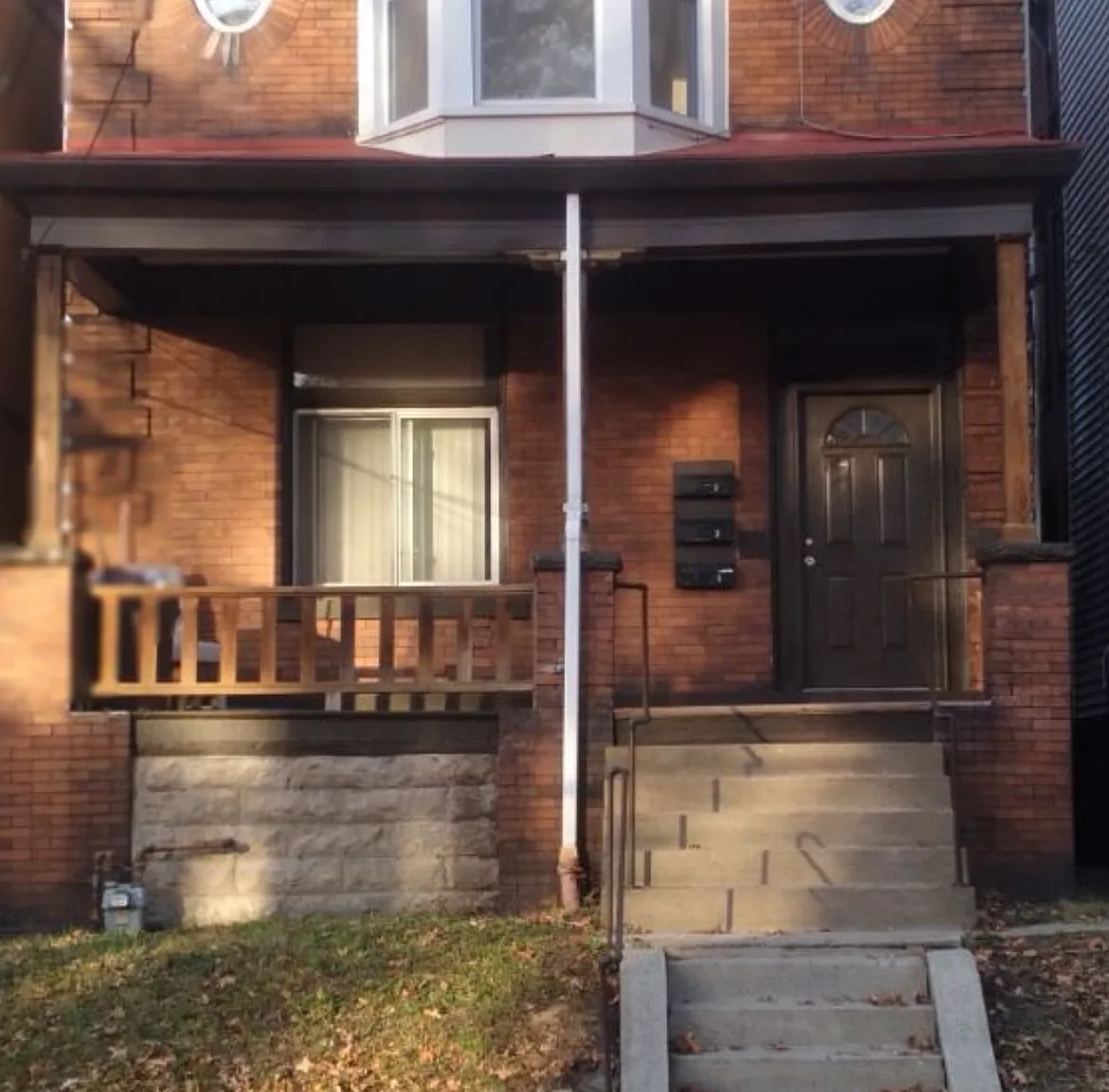 1 bed, $1,000 — Photo 1