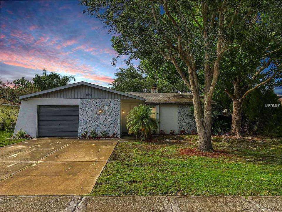 1st image of 1706 Hibiscus Cir N
