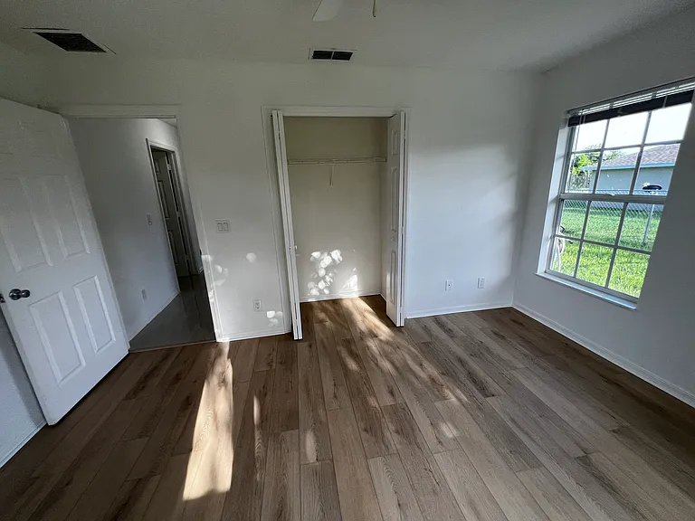 1541 Hightower Ave S — Photo 51