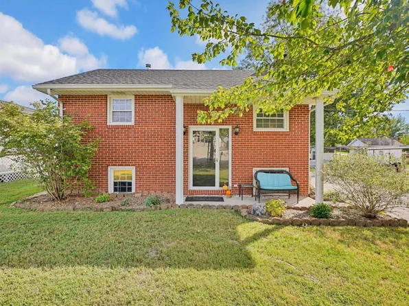 56 S Sharp St, Poseyville, IN 47633