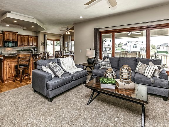 4th image of 5006 Westlake Cir