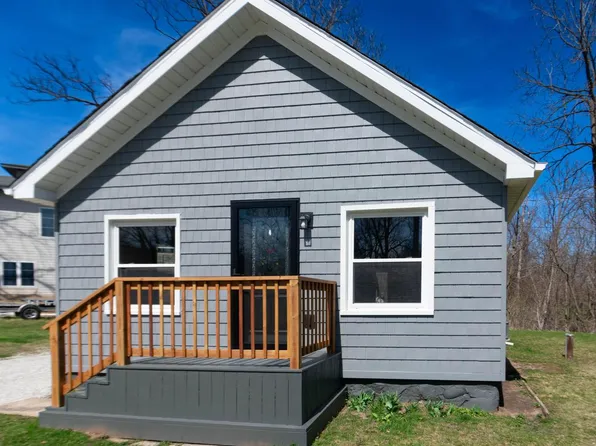 5437 Pleasant View DRIVE, Waterford, WI 53185