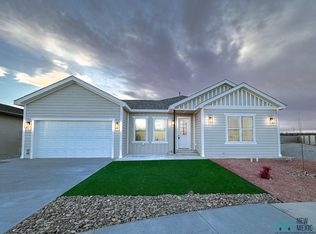 4 Bella Ct, Roswell, NM 88201