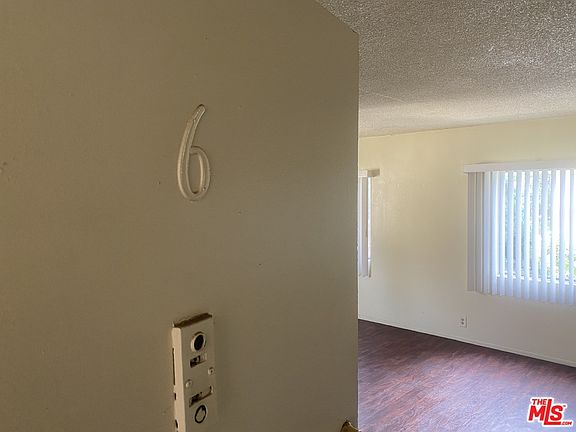 3rd image of 733 Maine Ave