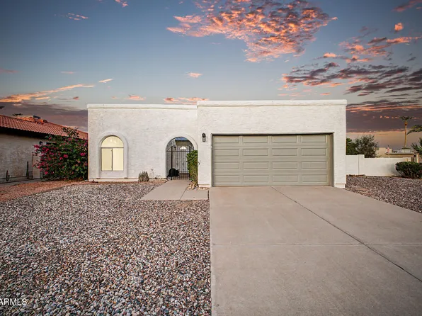 26621 S Shumaker Dr, Sun Lakes, AZ 85248