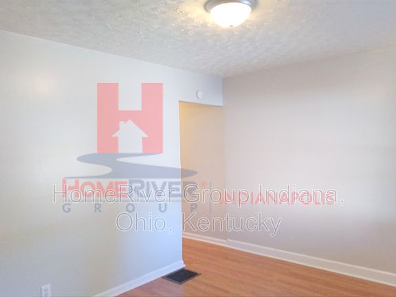 4th image of 401 S Randolph St Unit 401