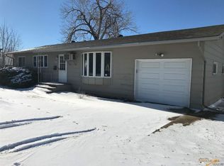 1715 Sheridan Lake Rd, Rapid City, SD 57702