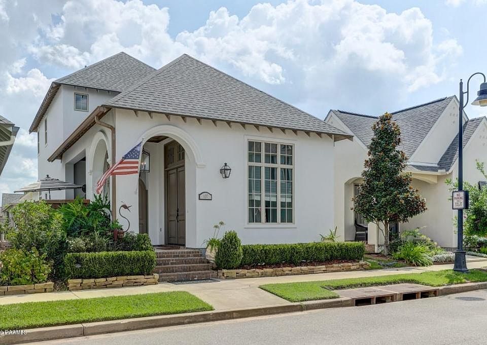 1st image of 107 Cordelia Ln