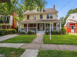 9914 Mayfield Dr, Bethesda, MD 20817