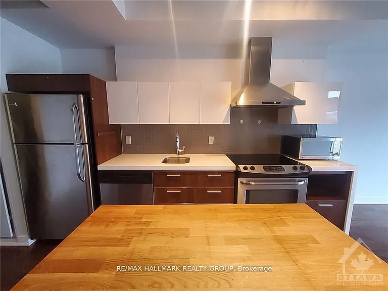 340 McLeod St #539 — Photo 21