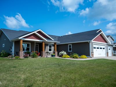 3330 Chisholm Trl, Bismarck, ND, 58503